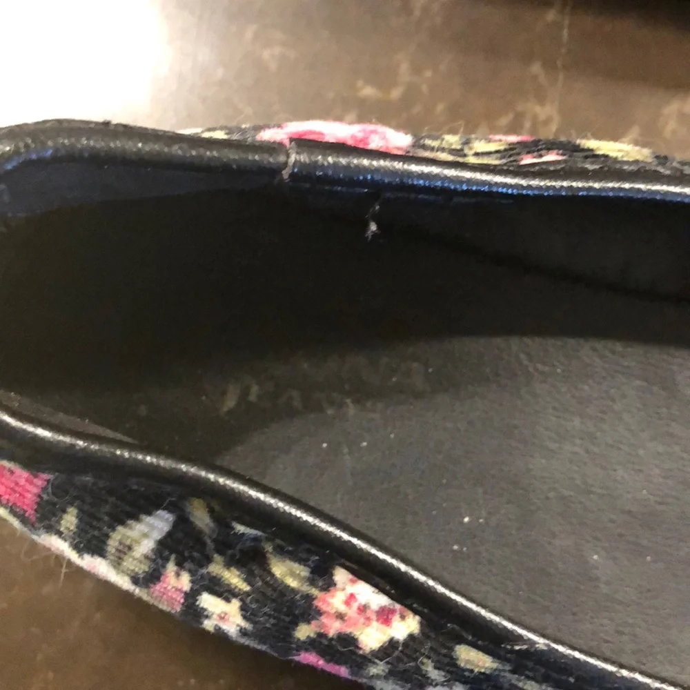 Arizona floral‎ corduroy flats